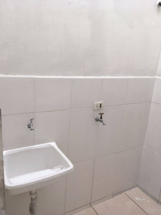 Imagem Casa com 2 Quartos à Venda,  em Taboão - Diadema