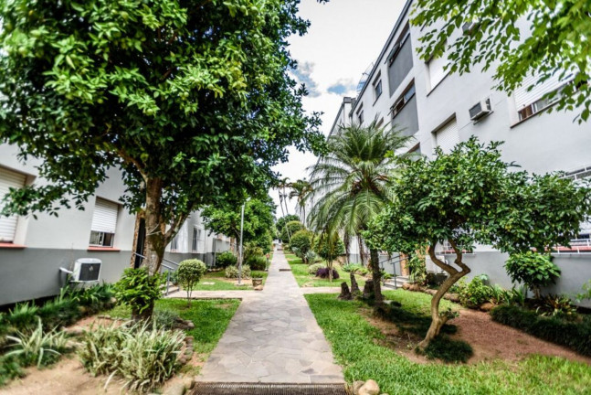 Imagem Imóvel com 3 Quartos à Venda, 63 m² em Jardim Sabará - Porto Alegre Imagem Imóvel com 3 Quartos à Venda, 63 m² em Jardim Sabará - Porto Alegre