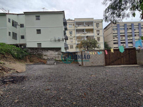 Imagem Terreno à Venda, 645 m² em Fátima - Niterói Imagem Terreno à Venda, 645 m² em Fátima - Niterói