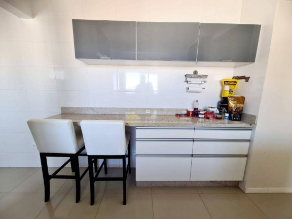 Imagem Apartamento com 2 Quartos à Venda, 122 m² em Barreiros - São José
