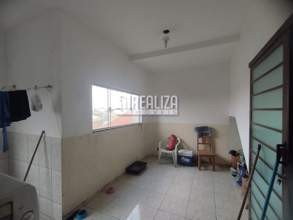 Imagem Sobrado com 3 Quartos à Venda, 250 m² em Jardim Elza Amuí I - Uberaba Imagem Sobrado com 3 Quartos à Venda, 250 m² em Jardim Elza Amuí I - Uberaba
