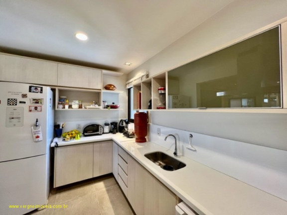 Imagem Imóvel com 3 Quartos à Venda, 156 m² em Patamares - Salvador Imagem Imóvel com 3 Quartos à Venda, 156 m² em Patamares - Salvador
