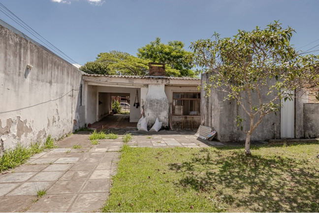 Imagem Terreno à Venda, 666 m² em Partenon - Porto Alegre Imagem Terreno à Venda, 666 m² em Partenon - Porto Alegre