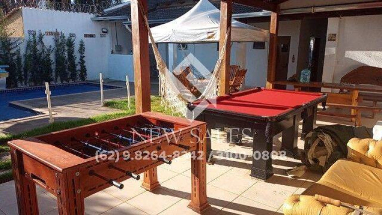 Imagem Casa com 3 Quartos à Venda, 470 m² em Vila Rosa - Goiânia