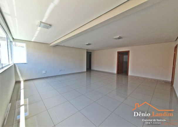 Imagem Apartamento com 3 Quartos à Venda, 120 m² em Ibituruna - Montes Claros