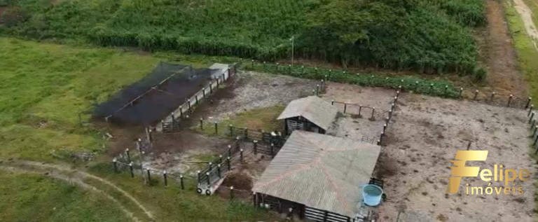 Imagem Imóvel com 1 Quarto à Venda, 150 m² em Teixeirinha - Teixeira De Freitas Imagem Imóvel com 1 Quarto à Venda, 150 m² em Teixeirinha - Teixeira De Freitas