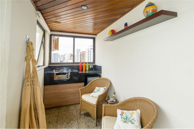 Imagem Apartamento com 4 Quartos à Venda, 201 m² em Moema - São Paulo