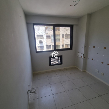 Imagem Cobertura com 2 Quartos à Venda, em São Domingos - Niterói Imagem Cobertura com 2 Quartos à Venda, em São Domingos - Niterói