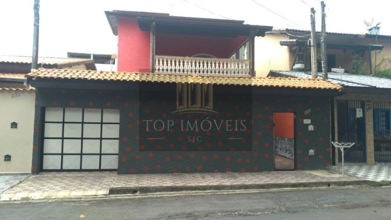 Sobrado com 3 Quartos à Venda, 250 m² em Jardim Terras De São João - Jacareí