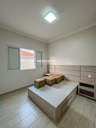 Imagem Casa com 3 Quartos à Venda, 175 m²