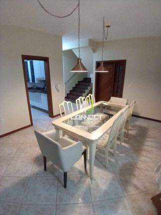 Imagem Casa com 5 Quartos para Alugar, 415 m² em Fazenda - Itajaí Imagem Casa com 5 Quartos para Alugar, 415 m² em Fazenda - Itajaí