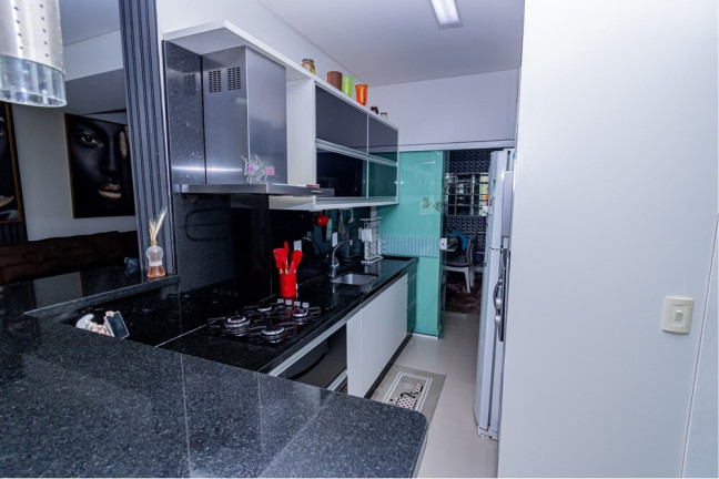 Imagem Imóvel com 3 Quartos à Venda, 178 m² em Pioneiros - Balneário Camboriú