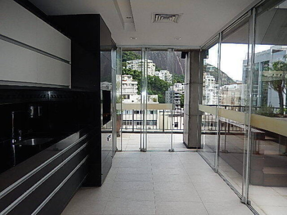 Imagem Cobertura com 2 Quartos à Venda,  em Humaitá - Rio De Janeiro