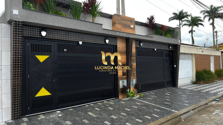 Casa com 3 Quartos à Venda, 173 m² em Caiçara - Praia Grande