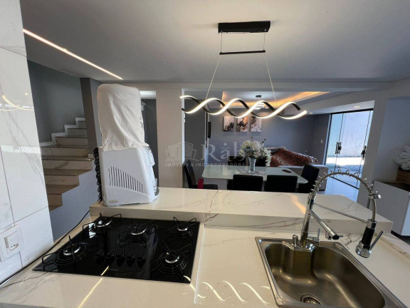 Imagem Sobrado com 2 Quartos à Venda, 200 m² em São Vicente - Itajaí Imagem Sobrado com 2 Quartos à Venda, 200 m² em São Vicente - Itajaí