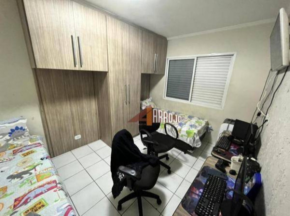 Imagem Sobrado com 3 Quartos à Venda, 300 m² em Ermelino Matarazzo - São Paulo Imagem Sobrado com 3 Quartos à Venda, 300 m² em Ermelino Matarazzo - São Paulo