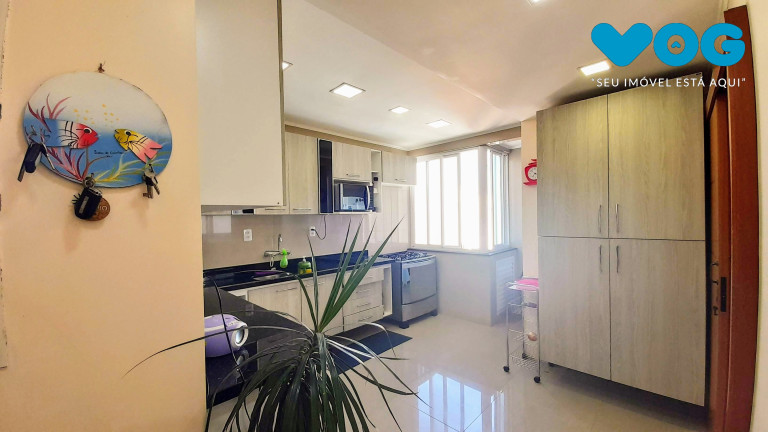 Imagem Imóvel com 3 Quartos à Venda, 99 m² em Centro Histórico - Porto Alegre Imagem Imóvel com 3 Quartos à Venda, 99 m² em Centro Histórico - Porto Alegre