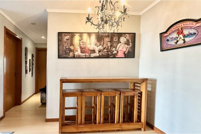 Imagem Apartamento com 3 Quartos à Venda, 108 m² em São Sebastião - Porto Alegre Imagem Apartamento com 3 Quartos à Venda, 108 m² em São Sebastião - Porto Alegre