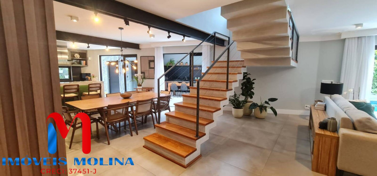 Imagem Sobrado com 4 Quartos à Venda, 321 m² em Jardim São Caetano - São Caetano Do Sul Imagem Sobrado com 4 Quartos à Venda, 321 m² em Jardim São Caetano - São Caetano Do Sul