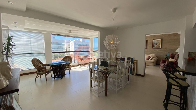 Imagem Cobertura com 3 Quartos à Venda, 300 m² em Braga - Cabo Frio
