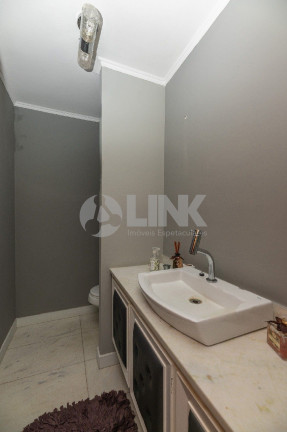 Imagem Apartamento com 3 Quartos à Venda, 247 m² em Petrópolis - Porto Alegre Imagem Apartamento com 3 Quartos à Venda, 247 m² em Petrópolis - Porto Alegre
