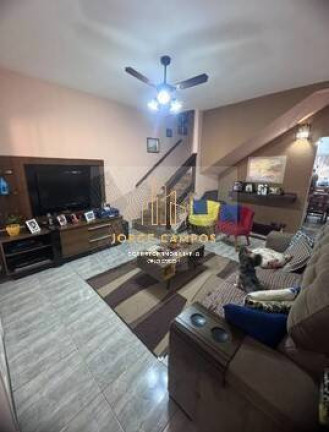 Sobrado com 2 Quartos à Venda, 102 m² em Cidade Jardim - Jacareí