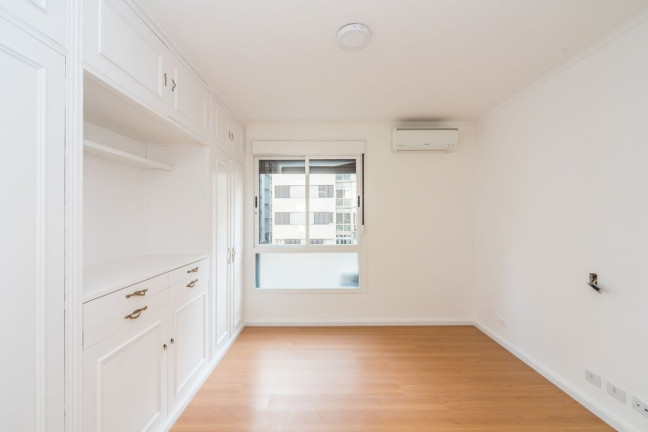 Imagem Apartamento com 3 Quartos à Venda, 198 m² em Jardim Paulista - São Paulo