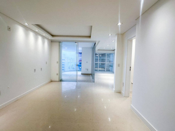 Apartamento com 3 Quartos à Venda, 130 m² em Centro - Itapema