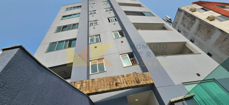 Apartamento com 2 Quartos à Venda, 72 m² em água Verde - Blumenau