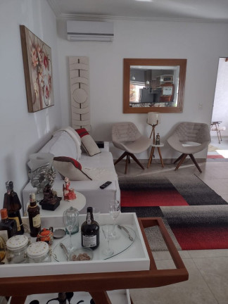 Imagem Casa com 3 Quartos à Venda, 145 m² em Indaiá - Caraguatatuba Imagem Casa com 3 Quartos à Venda, 145 m² em Indaiá - Caraguatatuba