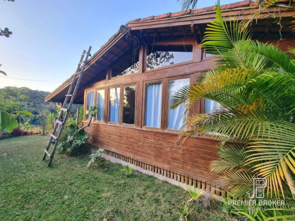 Imagem Casa com 4 Quartos à Venda, 300 m² em Albuquerque - Teresópolis