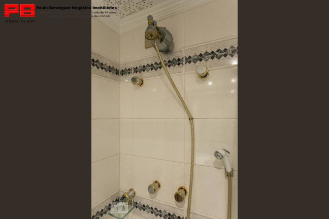 Imagem Apartamento com 4 Quartos à Venda, 250 m² em São Paulo Imagem Apartamento com 4 Quartos à Venda, 250 m² em São Paulo