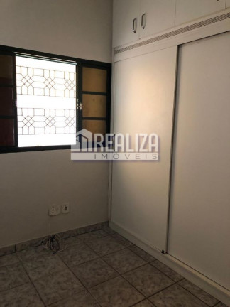 Imagem Casa com 3 Quartos à Venda, 250 m² em Jardim Canadá - Uberaba