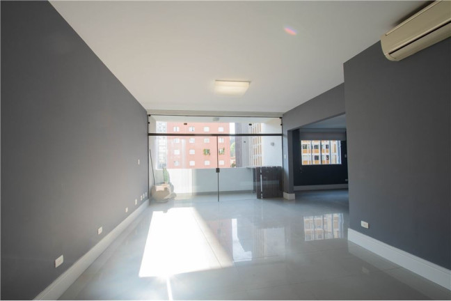 Imagem Apartamento com 2 Quartos à Venda, 156 m² em Cerqueira César - São Paulo