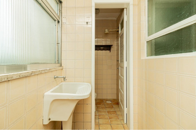 Imagem Apartamento com 2 Quartos à Venda, 65 m² em Santana - Porto Alegre Imagem Apartamento com 2 Quartos à Venda, 65 m² em Santana - Porto Alegre