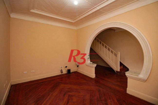 Imagem Casa com 4 Quartos à Venda ou Locação, 212 m² em Gonzaga - Santos