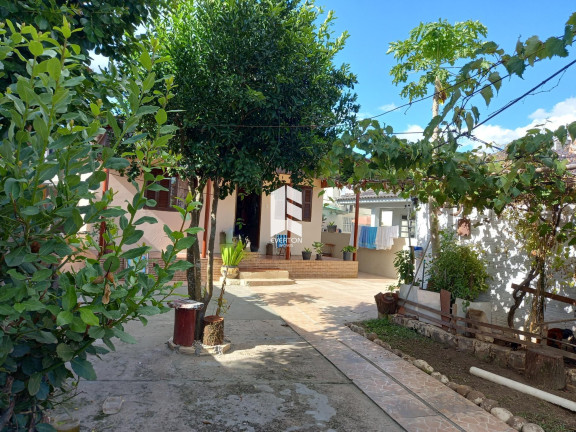 Imagem Casa com 2 Quartos à Venda,  em Camobi - Santa Maria