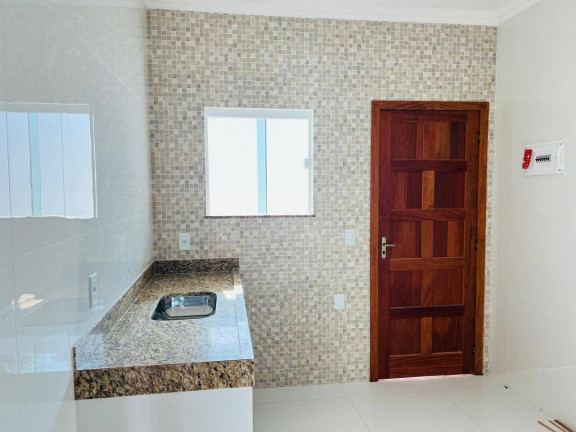 Imagem Casa com 3 Quartos à Venda, 95 m² em Parque Hotel - Araruama Imagem Casa com 3 Quartos à Venda, 95 m² em Parque Hotel - Araruama