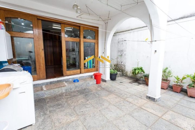 Imagem Casa com 3 Quartos à Venda, 200 m² em Jardim Prudência - São Paulo