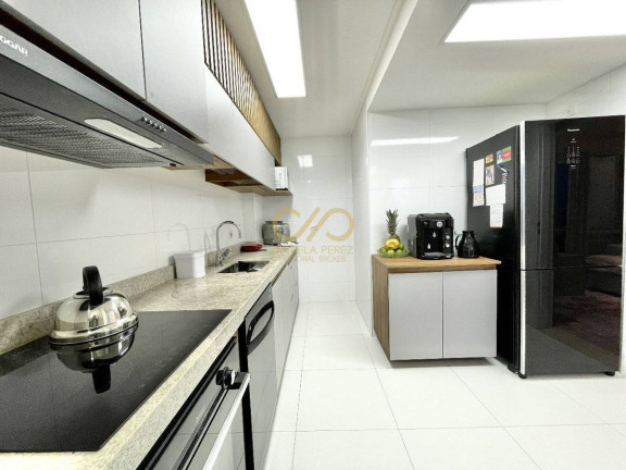 Imagem Apartamento com 2 Quartos à Venda, 110 m² em Canto Do Forte - Praia Grande Imagem Apartamento com 2 Quartos à Venda, 110 m² em Canto Do Forte - Praia Grande