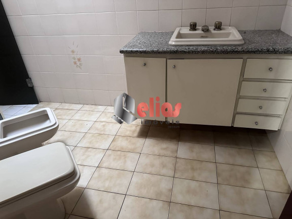 Imagem Casa com 3 Quartos à Venda, 252 m² em Vila Camargo - Bauru Imagem Casa com 3 Quartos à Venda, 252 m² em Vila Camargo - Bauru