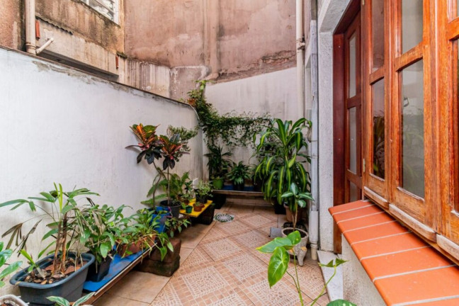 Imagem Imóvel com 1 Quarto à Venda, 42 m² em Centro Histórico - Porto Alegre Imagem Imóvel com 1 Quarto à Venda, 42 m² em Centro Histórico - Porto Alegre