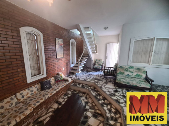 Imagem Casa com 7 Quartos à Venda, 216 m² em Braga - Cabo Frio Imagem Casa com 7 Quartos à Venda, 216 m² em Braga - Cabo Frio