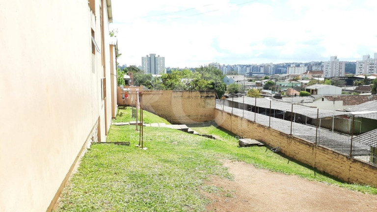 Imagem Casa de Condomínio com 1 Quarto à Venda, 61 m² em Vila São José - Porto Alegre