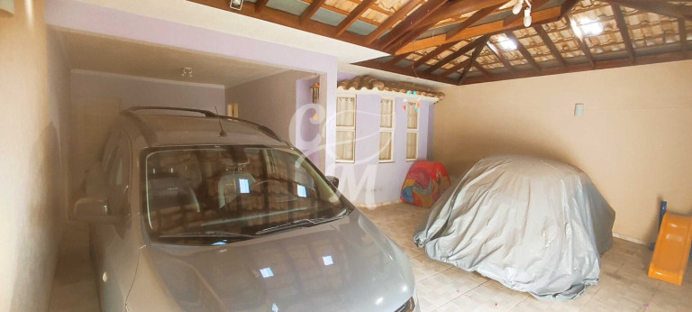 Imagem Casa com 3 Quartos à Venda, 211 m² em Horto Santo Antonio - Jundiaí