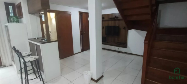 Imagem Casa com 3 Quartos à Venda, 132 m² em Partenon - Porto Alegre Imagem Casa com 3 Quartos à Venda, 132 m² em Partenon - Porto Alegre