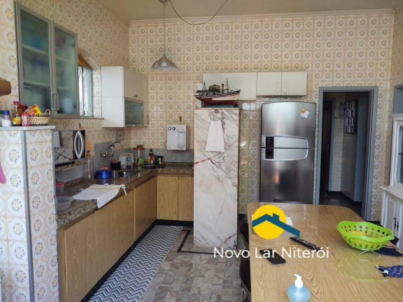 Imagem Casa com 4 Quartos à Venda, 220 m² em Fonseca - Niterói Imagem Casa com 4 Quartos à Venda, 220 m² em Fonseca - Niterói