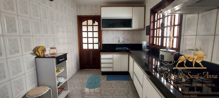 Imagem Casa com 4 Quartos à Venda, 250 m² em Floresta Negra - Campos Do Jordão Imagem Casa com 4 Quartos à Venda, 250 m² em Floresta Negra - Campos Do Jordão