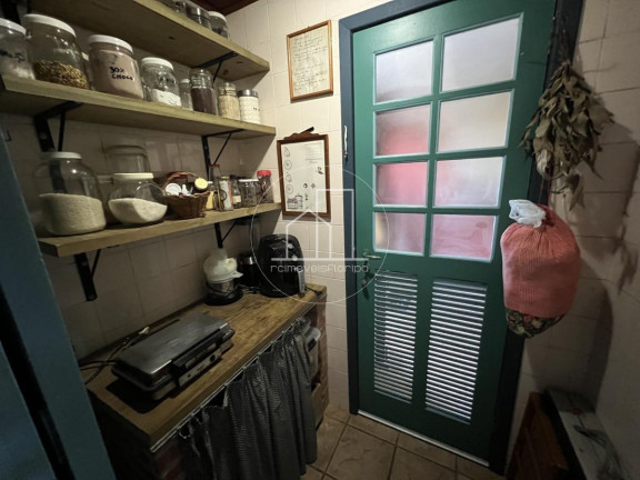 Imagem Casa com 3 Quartos à Venda, 150 m² em São João Do Rio Vermelho - Florianópolis Imagem Casa com 3 Quartos à Venda, 150 m² em São João Do Rio Vermelho - Florianópolis