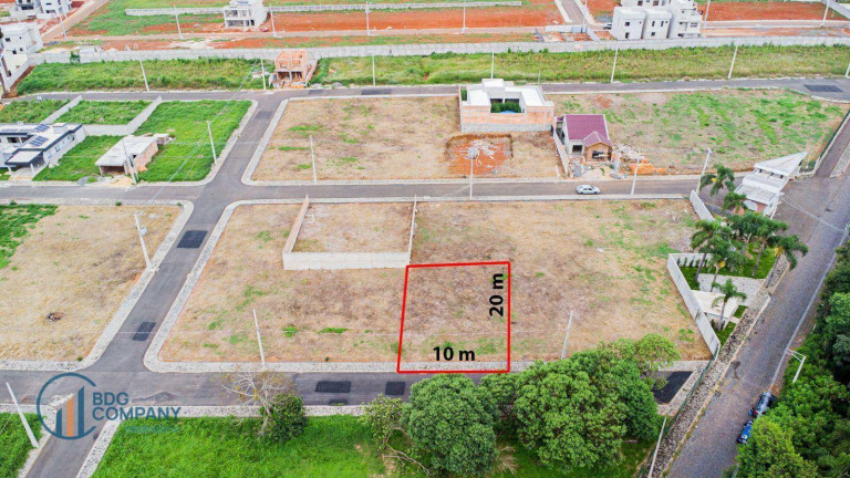 Terreno à Venda, 200 m² em Jardim Carvalho - Ponta Grossa